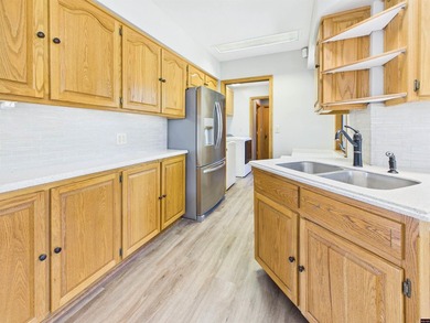 All-brick home offering space, privacy, and amenities! This - photo 12