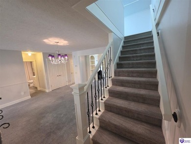 Motivated Seller! One Year Home Warranty! Welcome to 102 Regency - photo 6