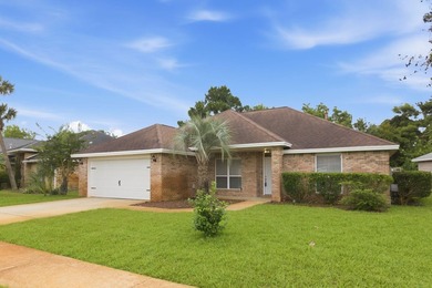 Lowest-priced home in Indian Lake AND a new roof with an - photo 3
