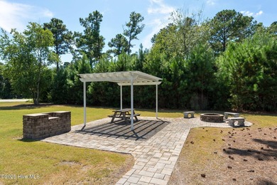 Charming home in an ideal location! This fabulous 3 bed 2 bath - photo 35