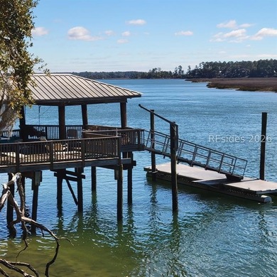 One of the last remaining legacy waterfront estates in Bluffton - photo 7