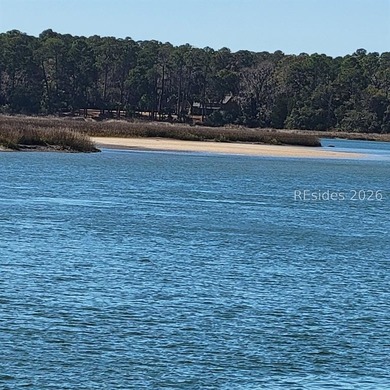 One of the last remaining legacy waterfront estates in Bluffton - photo 9