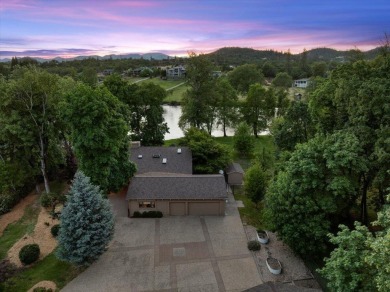 Lake Home For Sale in Eagle Point, Oregon