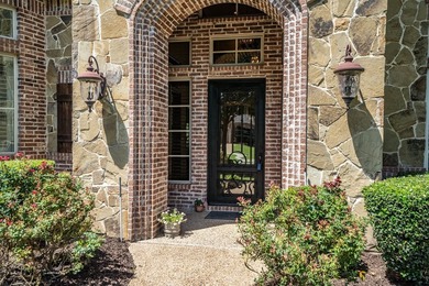 Experience refined living in the heart of Flower Mound's - photo 4