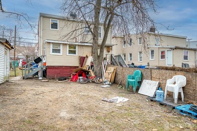 Incredible opportunity to Own and Rent !!! 1/2 Duplex 2-Family - photo 25