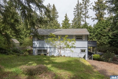 Welcome to this beautiful home on a gorgeous half-acre lot in - photo 34