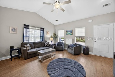 FIRST FLOOR with rare fenced in yard! Enjoy easy, single-level - photo 6