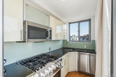 Located on North 7th Street in the heart of Williamsburg, this - photo 5