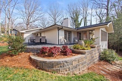 Exceptional Value in Chattahoochee Country Club Area!!! No Way - photo 6