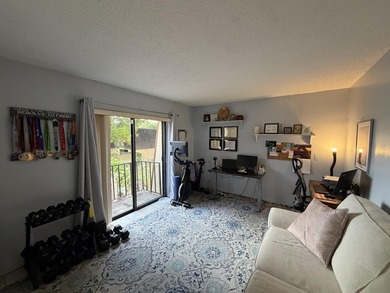 MOTIVATED SELLER: Welcome to this well maintained 2 bed 2 bath - photo 14