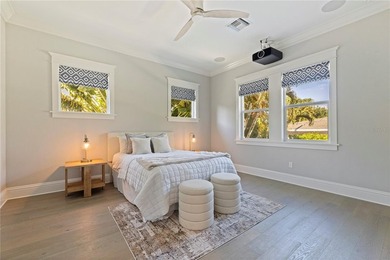 Situated minutes from downtown St. Petersburg, this beautifully - photo 8