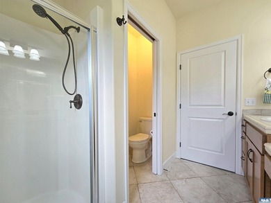 Contemporary single-level 3br, 2ba, plus office/den home in - photo 19