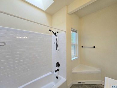Contemporary single-level 3br, 2ba, plus office/den home in - photo 24