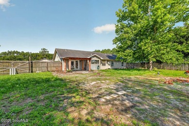 Welcome home to this charming 3-bedroom, 2-bath residence in the - photo 29