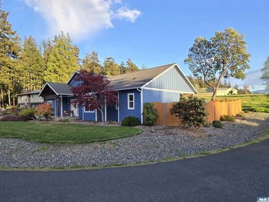 Contemporary single-level 3br, 2ba, plus office/den home in - photo 30