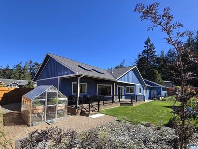 Contemporary single-level 3br, 2ba, plus office/den home in - photo 38