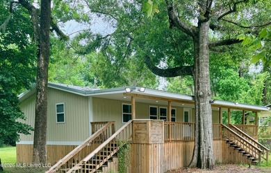 Riverfront Retreat With Panoramic Views, Sandbar Access & Boat - photo 41