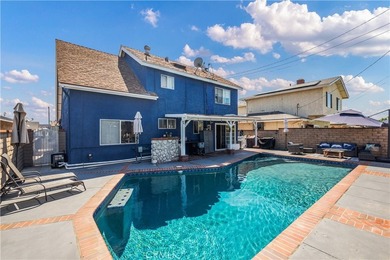 Welcome home to this beautiful 4-bedroom, 2-bathroom home - photo 41