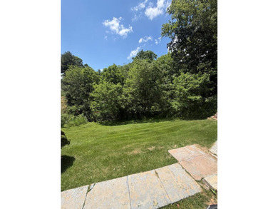 This two story home provides year round and seasonal views of - photo 41