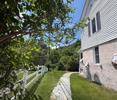 This two story home provides year round and seasonal views of - photo 43