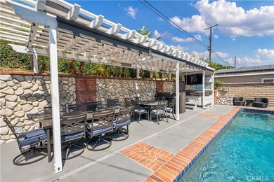 Welcome home to this beautiful 4-bedroom, 2-bathroom home - photo 45