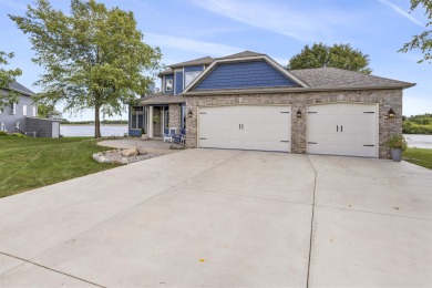 Lake Home Sale Pending in Winnebago, Illinois