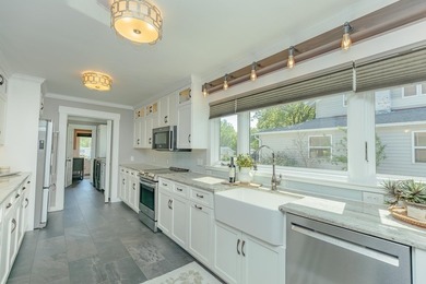 Step into timeless elegance with this extraordinary 1899 - photo 15