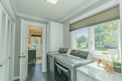 Step into timeless elegance with this extraordinary 1899 - photo 16