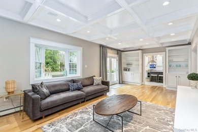 Exquisite Resort-Style Retreat in East Quogue. Recently - photo 16