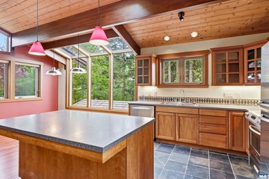 Be the Sunshine on Bell Hill! Experience the perfect blend of - photo 17