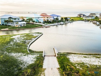 Waterfront Living with Stunning Copano Bay Views Discover the - photo 19