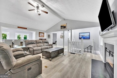3,930sqft Private Lakefront Retreat, Modern Upgrades/230'lakefrnt - photo 22