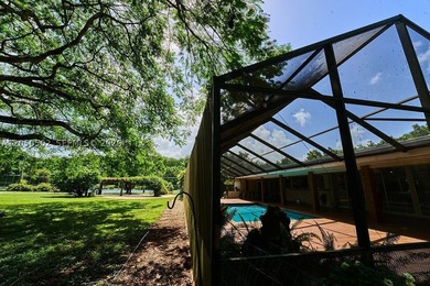 Exceptional opportunity to own a beautifully renovated 5-acre - photo 26