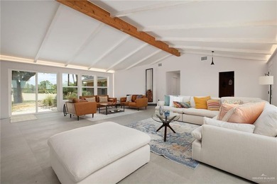 Stunning lakefront home sitting on over an acre in the exclusive - photo 7