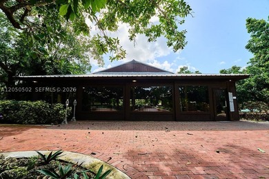 Exceptional opportunity to own a beautifully renovated 5-acre - photo 34