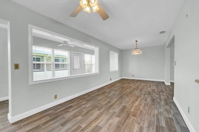 Immaculate and beautifully updated single-family home in - photo 13