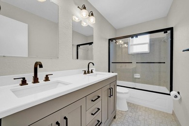 Immaculate and beautifully updated single-family home in - photo 28