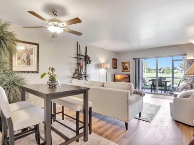 Lake Condo For Sale in Margate, Florida