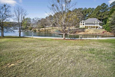 Nestled among the pines in the heart of Cuscowilla, this - photo 50