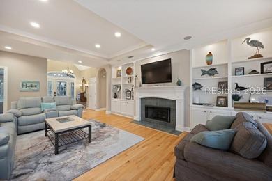 Discover the ultimate blend of comfort, location, and income - photo 10