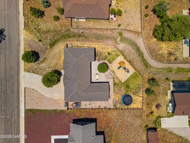 Close to historic Williams, Arizona, this spacious 3-bedroom - photo 1