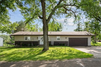 Lake MacBride Home For Sale in Solon Iowa