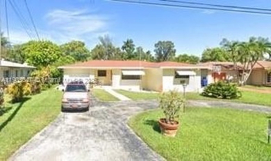 Lake Home For Sale in Hollywood, Florida