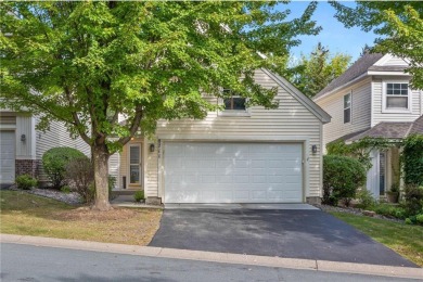 Lake Riley Townhome/Townhouse For Sale in Chanhassen Minnesota