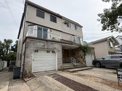 Nestled in the desirable heartland Village neighborhood, close - photo 2