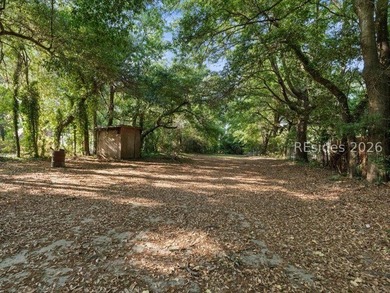 Charming 3BR/2BA Lowcountry home ideally located near historic - photo 6