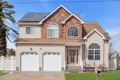 Pine Lake Home For Sale in Toms River New Jersey