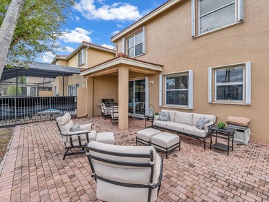 (private lake, pond, coastal) Home For Sale in Boynton Beach Florida