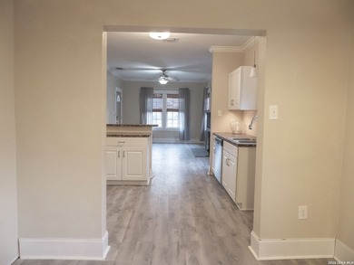 Timeless Charm in the Heart of Woodlawn Lake Discover the magic - photo 15