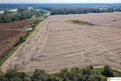 Exceptional once in a lifetime opportunity to own 259+/- acres - photo 22